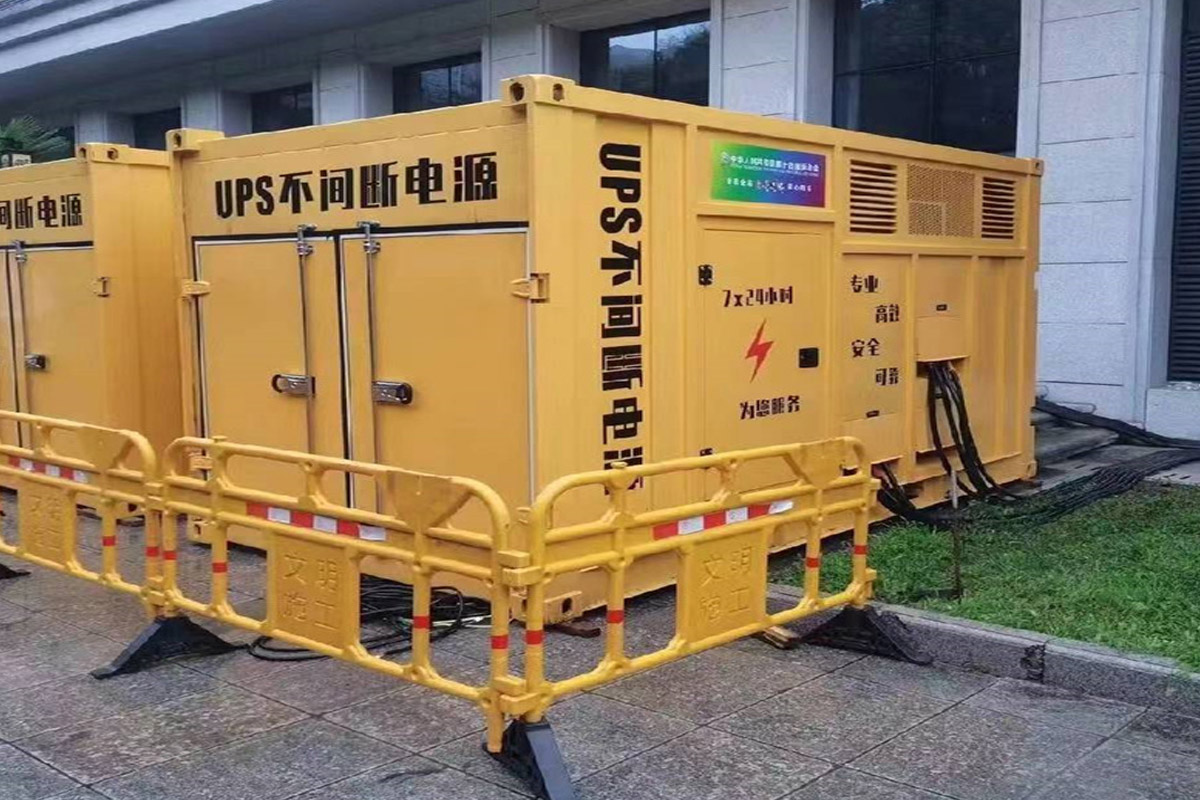大连发电机租赁施工现场